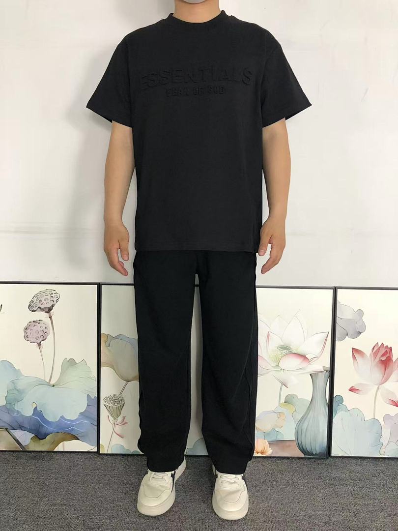 Fear of God 85 FOG T-SHIRT 3203281721 (Im 170Cm 60Kg I Wear Size S In The Phot) - Image 3