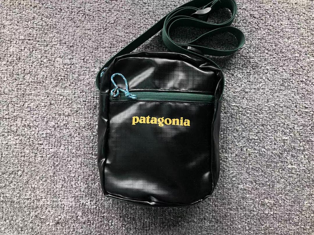 On Running 75 PATAGONIA BAG 1104286966 (Long 17CM* Wide 6CM*19CM) - Image 20