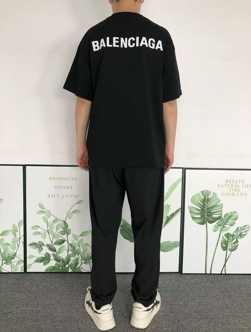 Balenciaga 118 B⭐L⭐⭐⭐IA⭐A T-SHIRT 504182021 (Im 170Cm 60Kg I Wear Size S In The Phot) - Image 4
