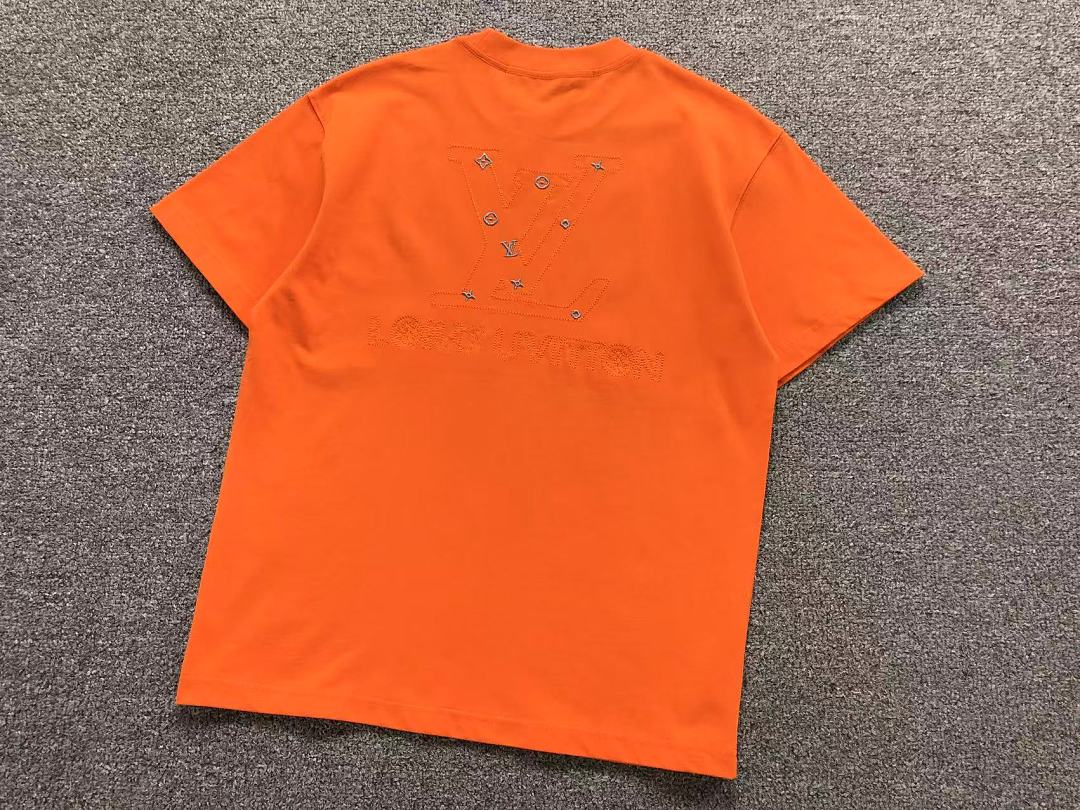 Louis Vuitton 125 L⭐ T-SHIRT 2208033115 (Im 170Cm 60Kg I Wear Size S In The Phot) - Image 10