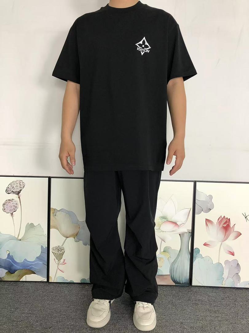 Louis Vuitton 128 L⭐ T-SHIRT 3204223721 (Im 170Cm 60Kg I Wear Size M In The Phot) - Image 3