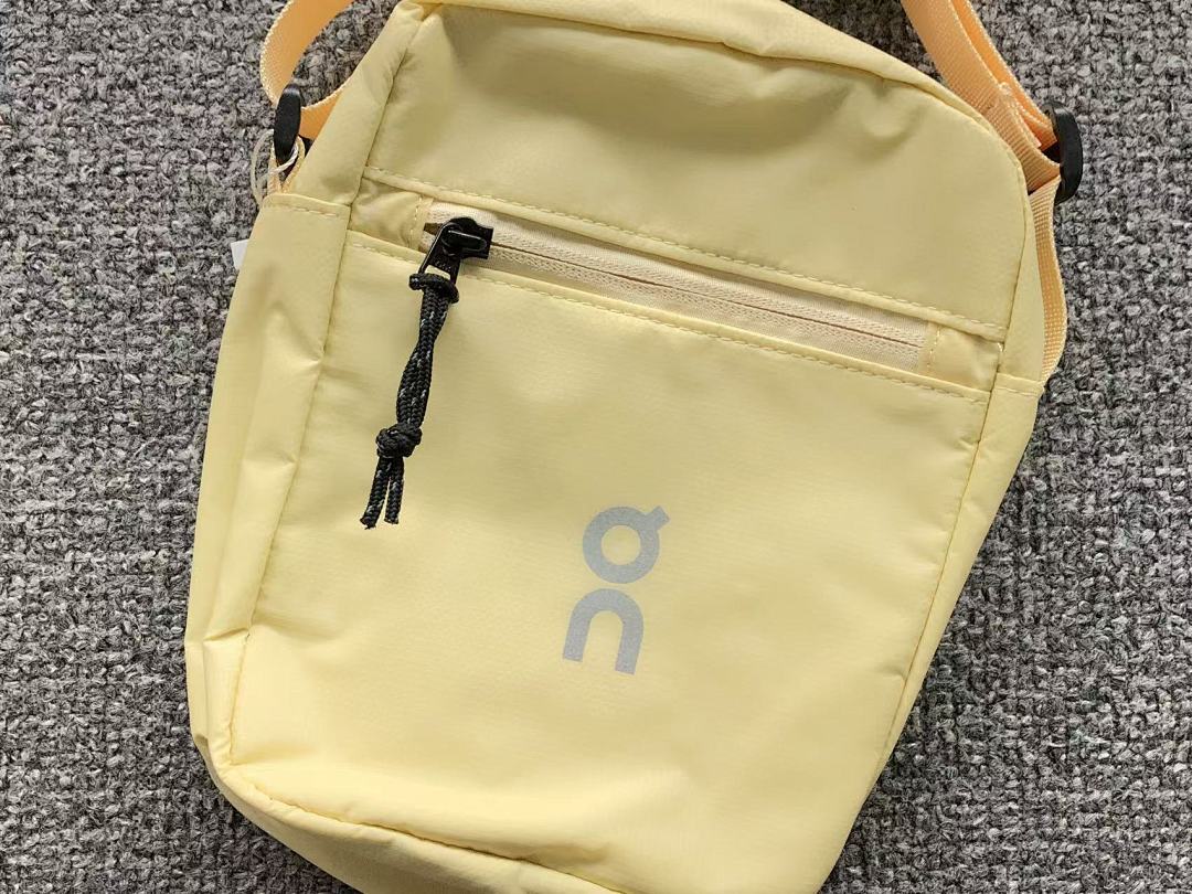On Running 75 ON BAG 1108212066 (Long 15CM* Wide 6CM* High 19CM) - Image 9