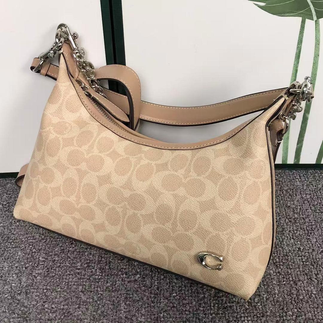 Coach 218 C⭐A⭐H BAG 4109110575 (Long 28CM* Wide 8CM* High 17CM)