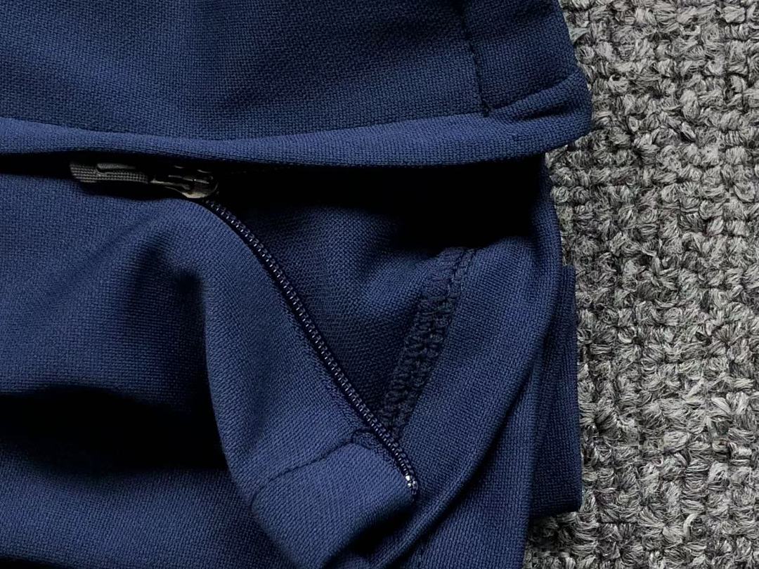 Chanel 135 FOOTBALL CHILD LONG SLEEVED - Image 28