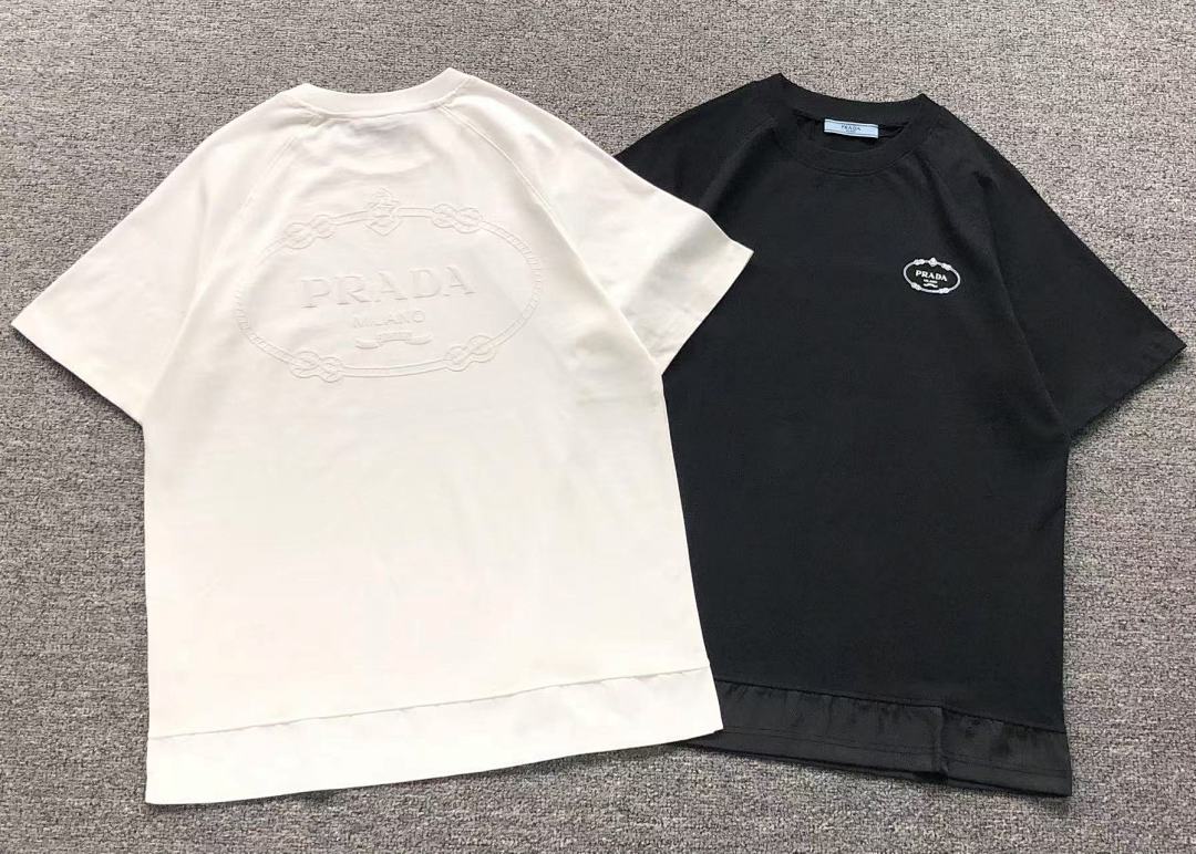 Prada 125 P⭐A⭐A T-SHIRT 211211521 (Im 170Cm 57Kg I Wear Size XS In The Phot) - Image 5
