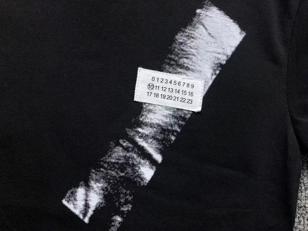 On Running 88 MAISON MARGIELA T-SHIRT 5212431162 (Im 170Cm 60Kg I Wear Size 44 In The Phot) - Image 8