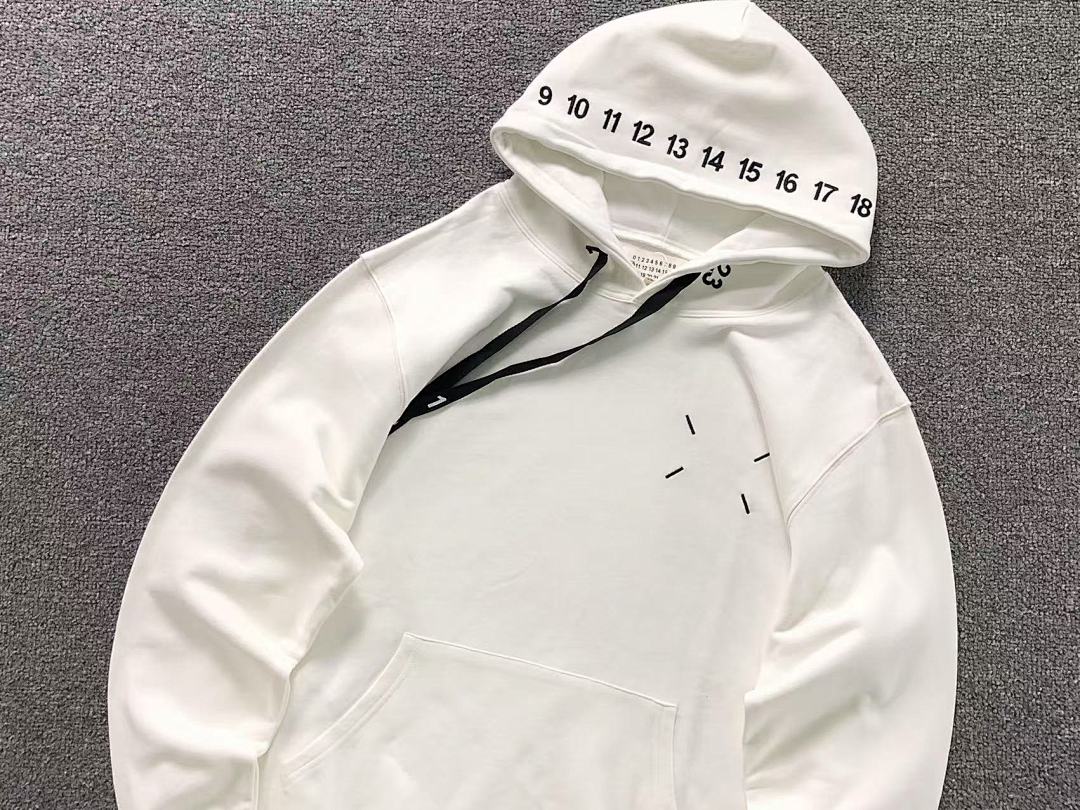 On Running 128 MAISON MARGIELA HOODIE 4107073186 (Im 170Cm 60Kg I Wear Size 46 In The Phot) - Image 8