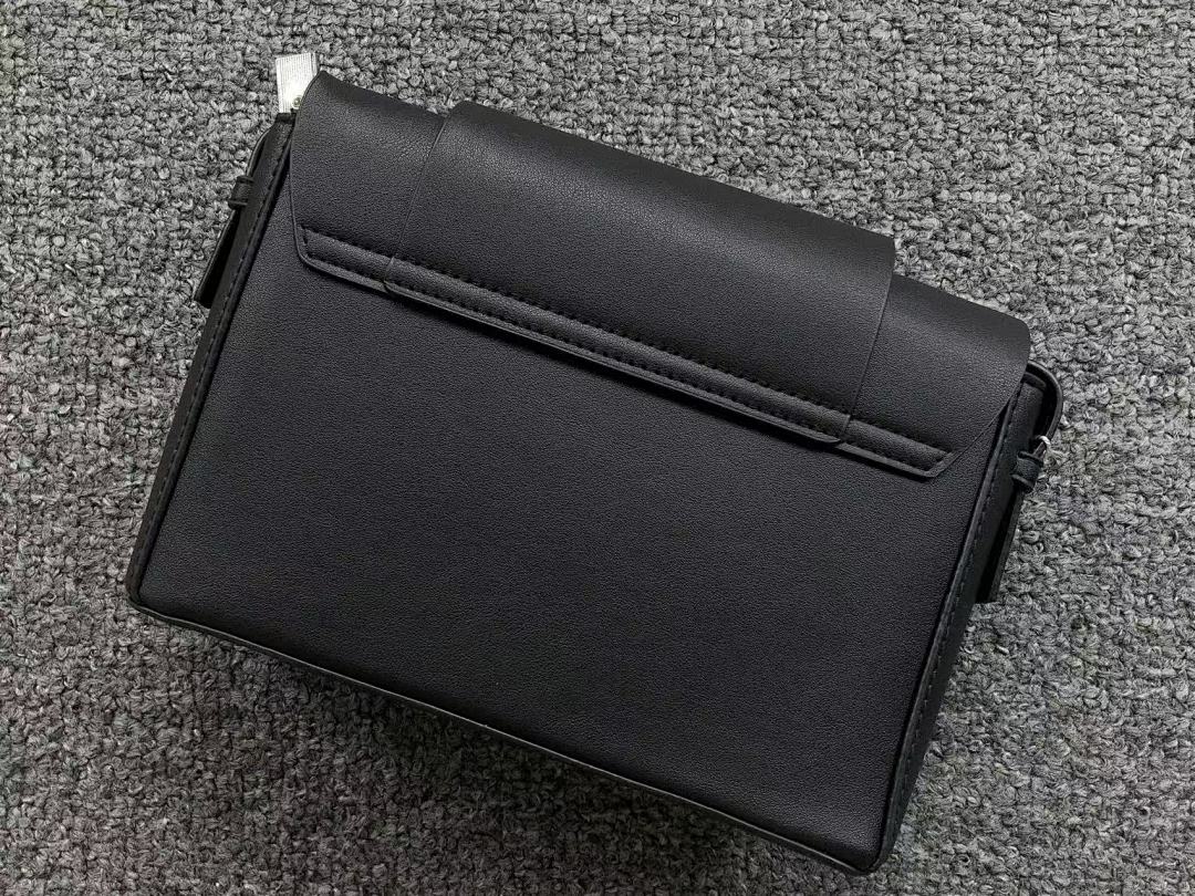 Fear of God 95 FOG BAG 1106160713 (Long 21CM* Wide 6CM* High 14CM) - Image 11