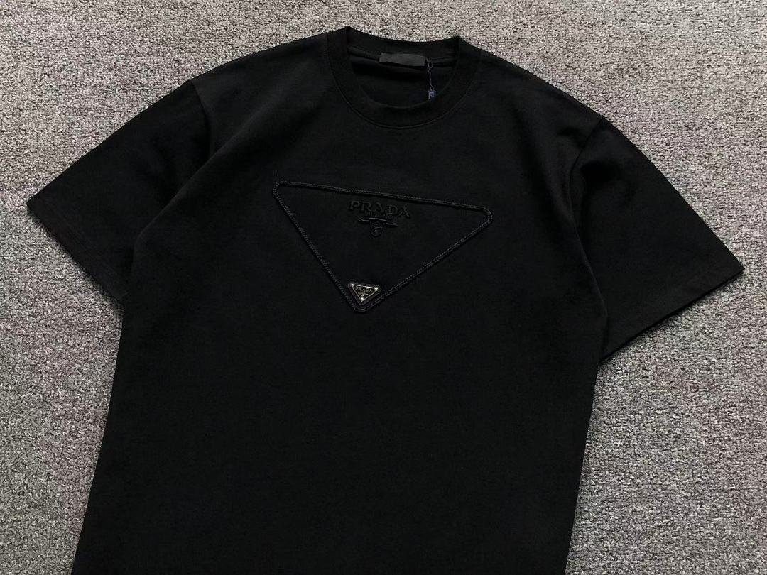Prada 115 P⭐A⭐A T-SHIRT 12650520 (Im 170Cm 60Kg I Wear Size M In The Phot) - Image 9