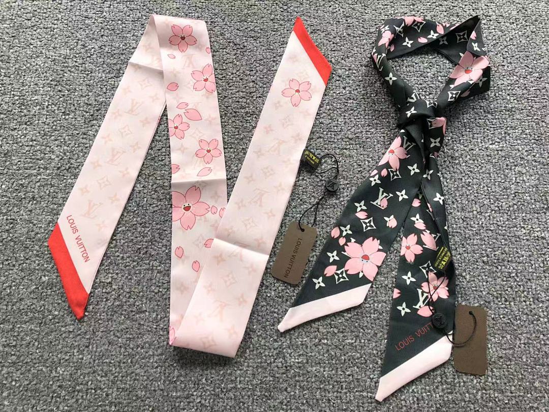 Louis Vuitton 68 L⭐ SCARF 5220713102 (Long 180CM* Wide 6CM*) - Image 2