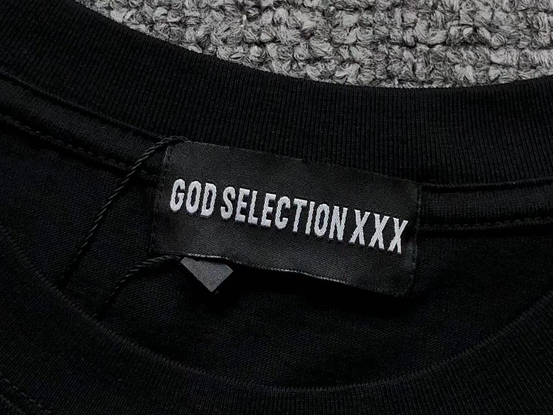 On Running 106 GOD SELECTION XXX T-SHIRT - Image 17