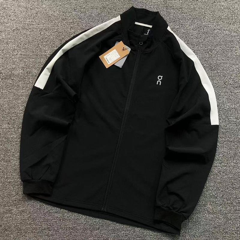 On Running 188 ON JACKET 2205270904 (Im 170Cm 60Kg I Wear Size L In The Phot)
