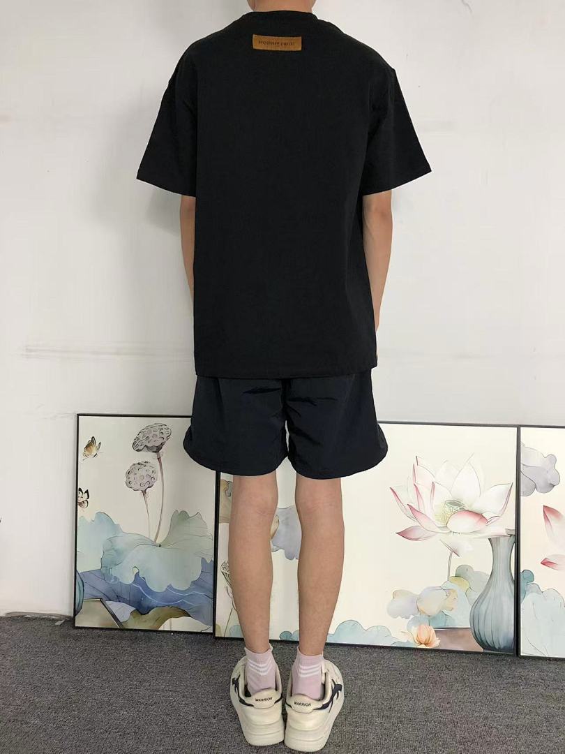 Louis Vuitton 128 L⭐ T-SHIRT 3203050321 (Im 170Cm 60Kg I Wear Size M In The Phot) - Image 4