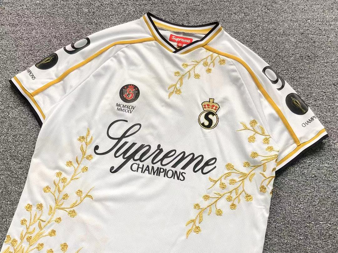 Supreme 235 S⭐⭐R⭐⭐E T-SHIRT 12660835 (Im 170Cm 60Kg I Wear Size M In The Phot) - Image 9