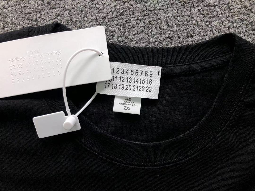 On Running 115 MAISON MARGIELA T-SHIRT 22051328172 (Im 170Cm 60Kg I Wear Size 2XL In The Phot) - Image 17