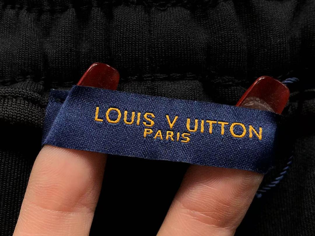 Louis Vuitton 125 L⭐ SHORTS 3206293003 (Im 170Cm 60Kg I Wear Size L In The Phot) - Image 18