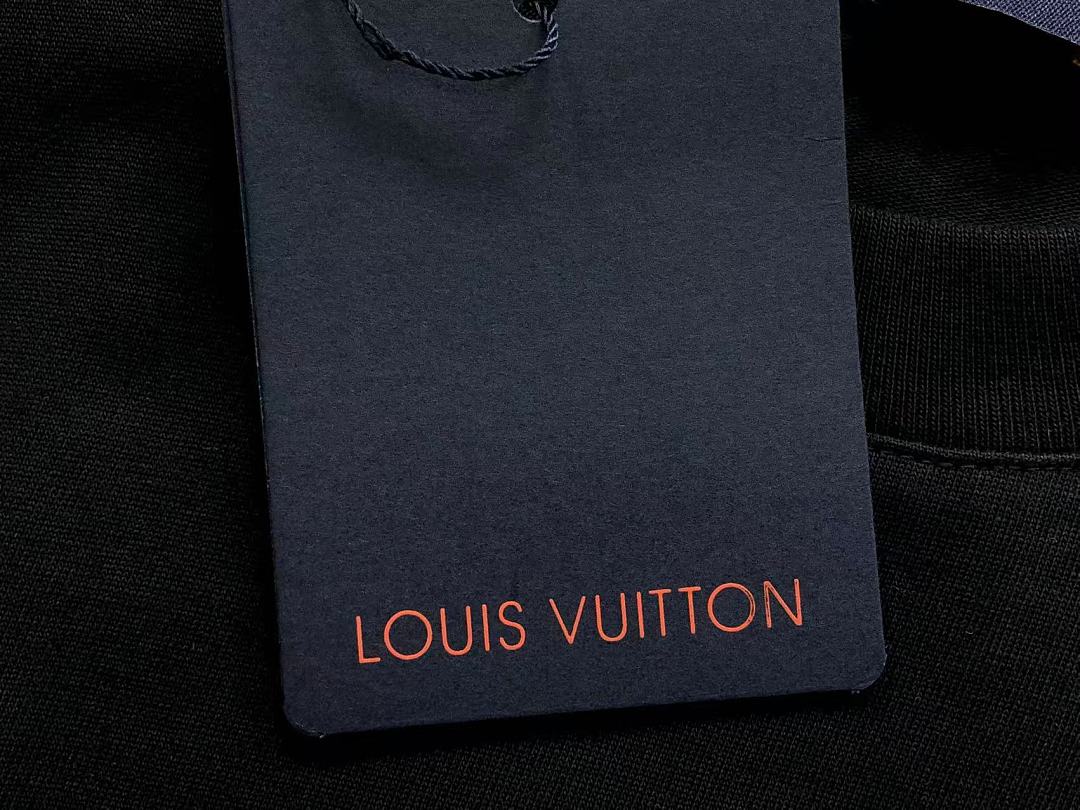 Louis Vuitton 128 L⭐ T-SHIRT 3204223721 (Im 170Cm 60Kg I Wear Size M In The Phot) - Image 19