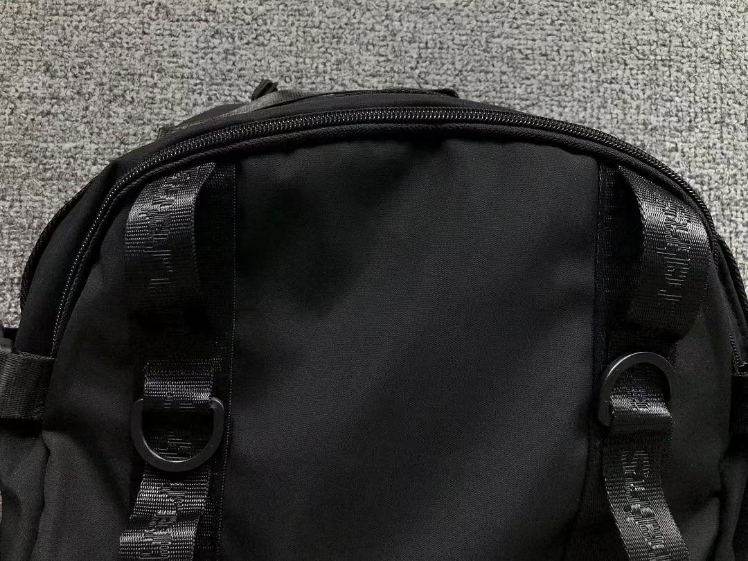 Supreme 140 S⭐⭐R⭐⭐E BAG 22042541172 (Long 33CM* Wide 16CM* High 47CM) - Image 19
