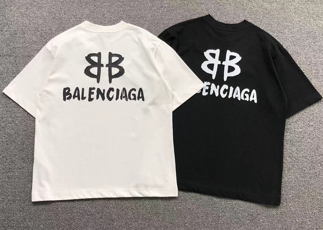 Balenciaga 95 B⭐L⭐⭐⭐IA⭐A T-SHIRT 502172581 (Im 170Cm 57Kg I Wear Size 1 In The Phot) - Image 5