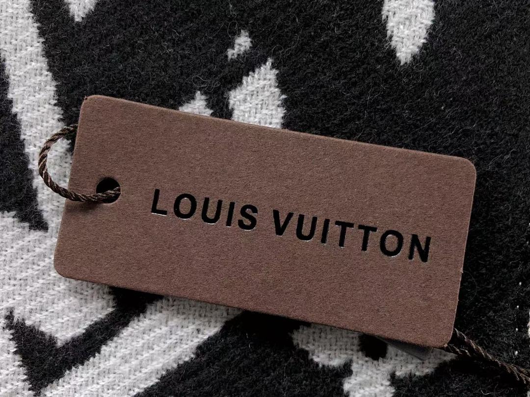 Louis Vuitton 98 L⭐ SCARF (Long 180CM* Wide 65CM*) - Image 20