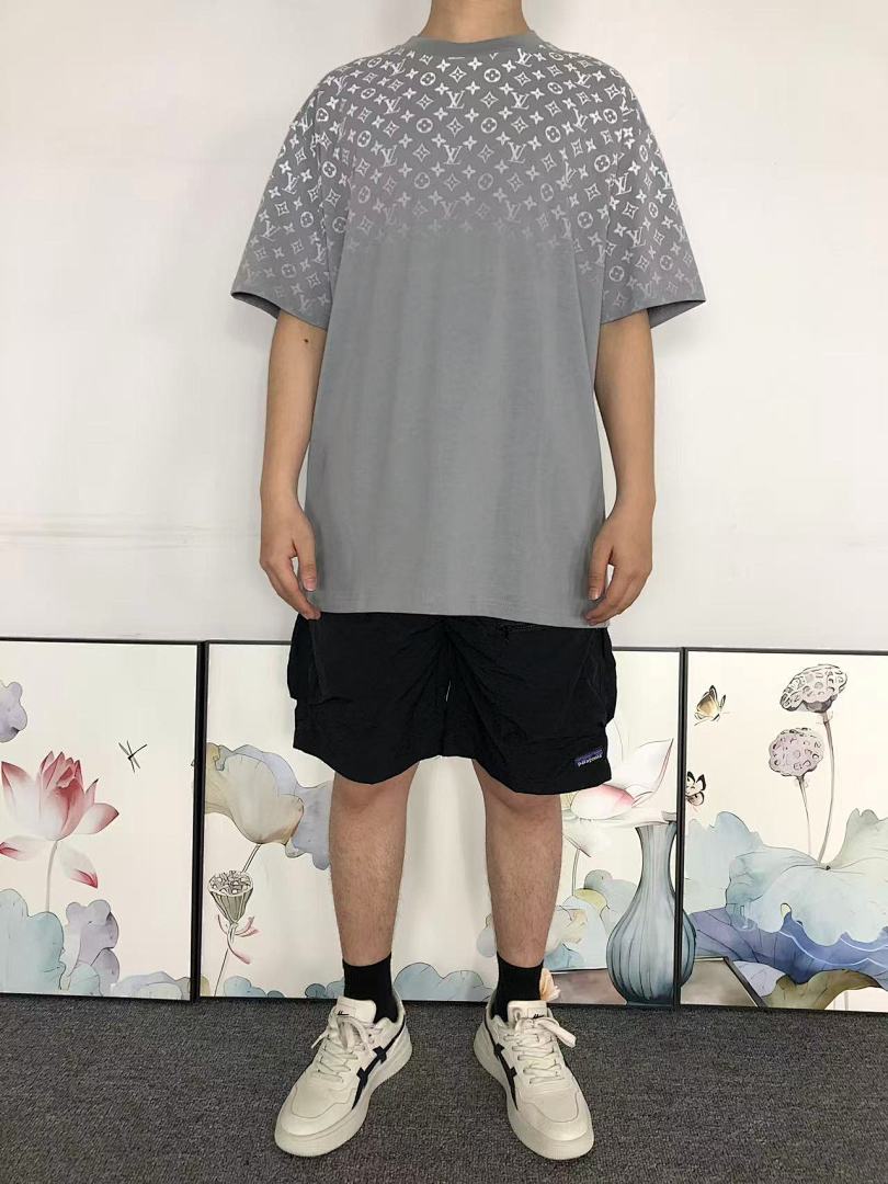 Louis Vuitton 108 L⭐ T-SHIRT 505281170 (Im 170Cm 60Kg I Wear Size M In The Phot) - Image 3