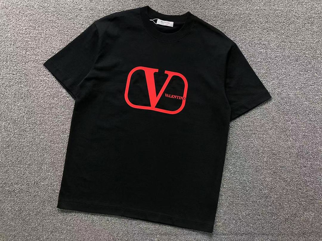 Valentino 118 VALENTINO T-SHIRT 5251220147 (Im 170Cm 60Kg I Wear Size M In The Phot) - Image 17