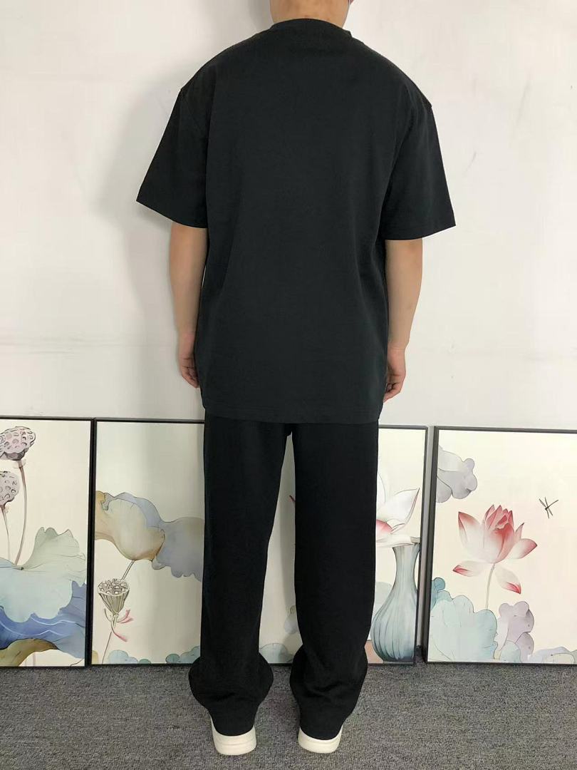 Balenciaga 115 B⭐L⭐⭐⭐IA⭐A T-SHIRT 3203240921 (Im 170Cm 60Kg I Wear Size M In The Phot) - Image 4