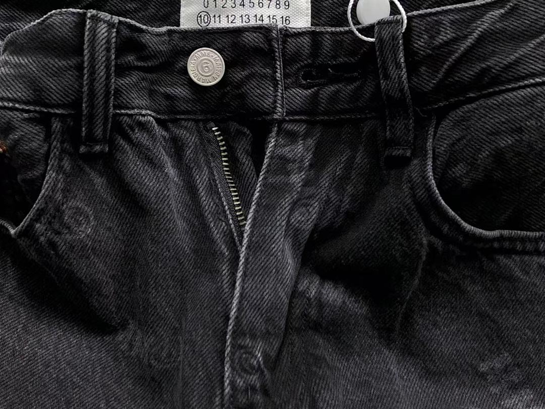 On Running 218 MAISON MARGIELA TROUSERS 5112216106 (Im 170Cm 60Kg I Wear Size S In The Phot) - Image 16