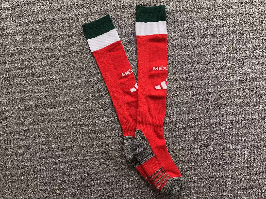 Chanel 39 FOOTBALL SOCKS - Image 6