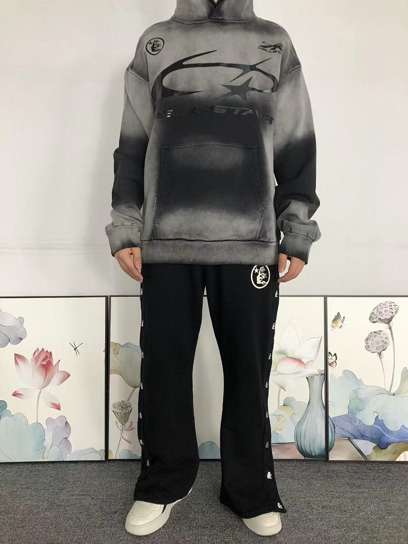 Hellstar 258 HELLSTAR HOODIE 3105260472 (Im 170Cm 60Kg I Wear Size M In The Phot) - Image 3