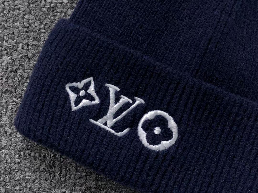 Louis Vuitton 68 L⭐ - Image 9