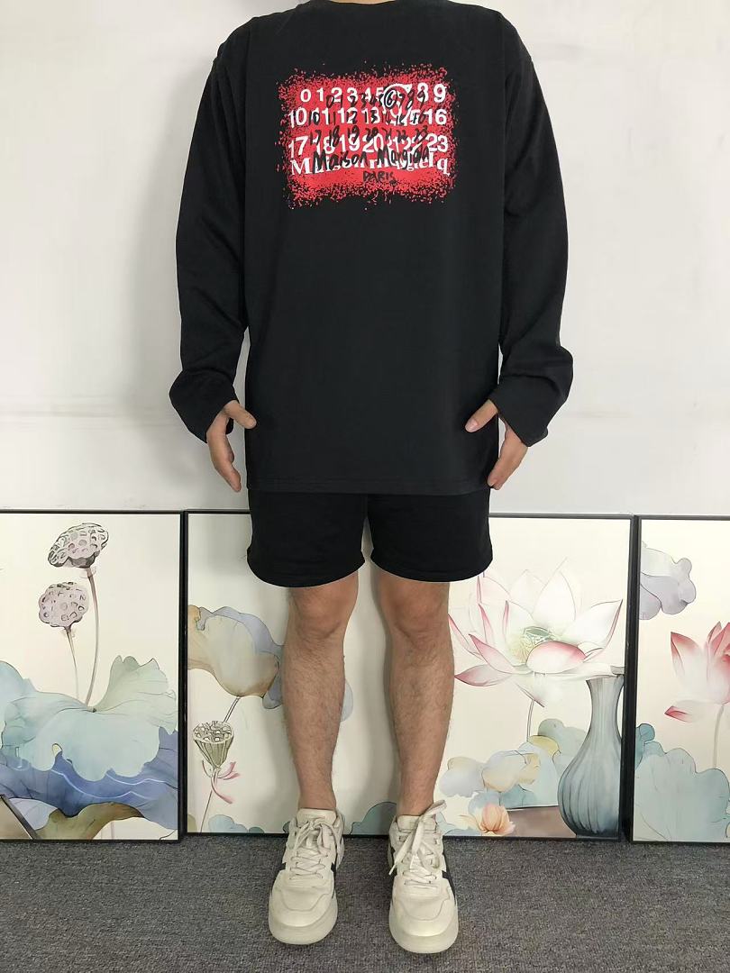 On Running 105 MAISON MARGIELA LONG SLEEVED 52073012136 (Im 170Cm 60Kg I Wear Size M In The Phot) - Image 3
