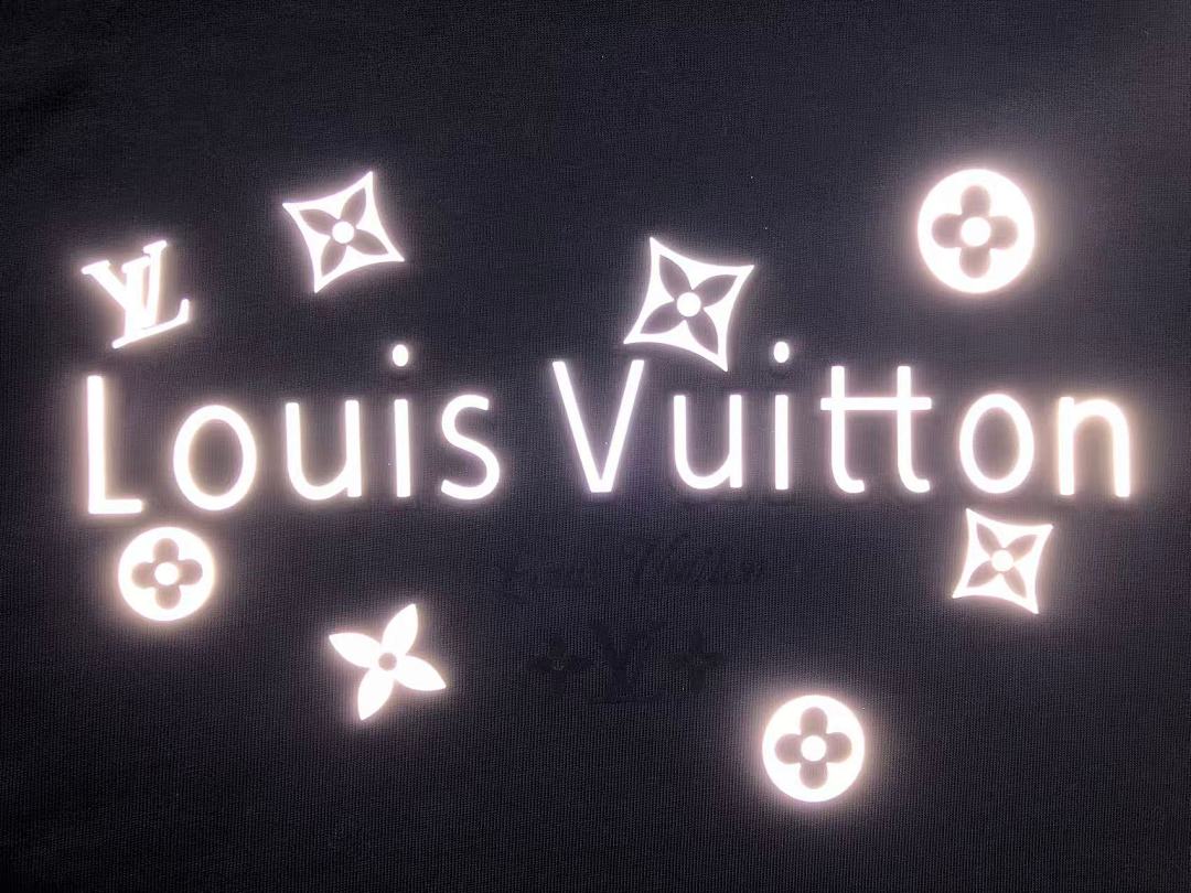 Louis Vuitton 118 L⭐ T-SHIRT 5240108147 (Im 170Cm 60Kg I Wear Size L In The Phot) - Image 15