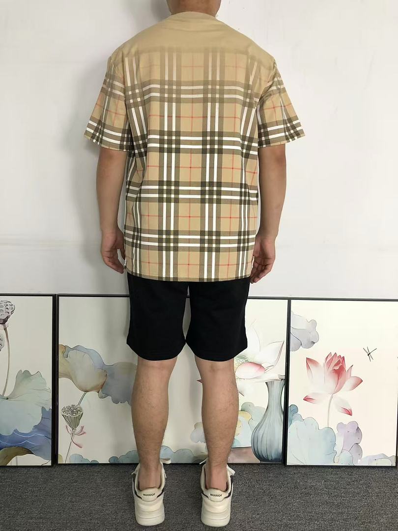 Burberry 135 B⭐R⭐E⭐RY T-SHIRT 3205200121 (Im 170Cm 60Kg I Wear Size M In The Phot) - Image 4
