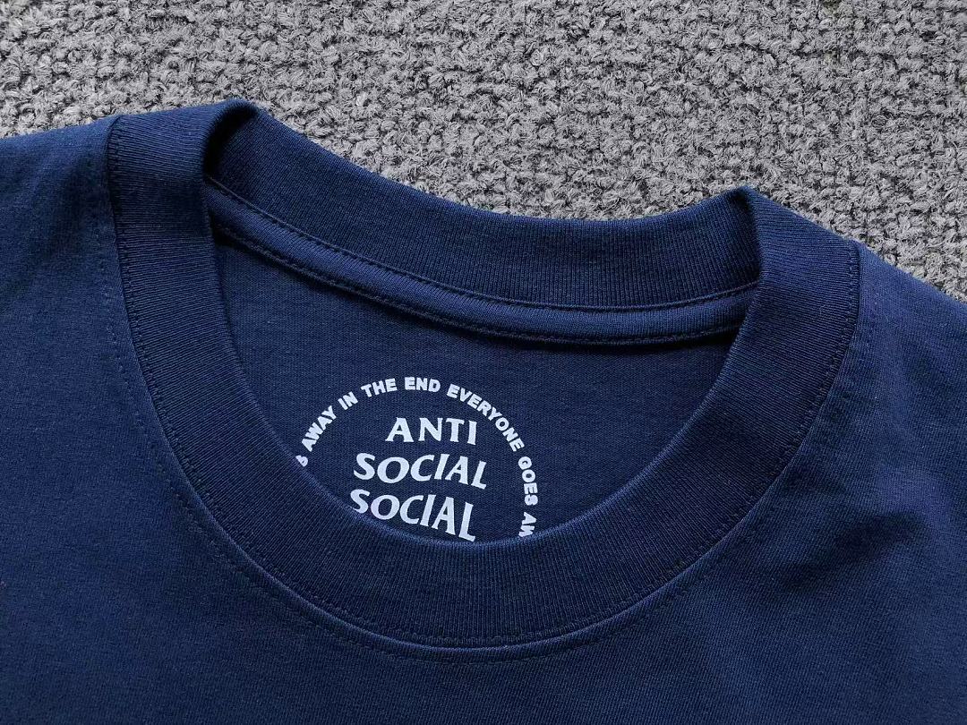 Christian Louboutin 88 ANTI SOCIAL CLUB T-SHIRT 12760502 (Im 170Cm 60Kg I Wear Size M In The Phot) - Image 17