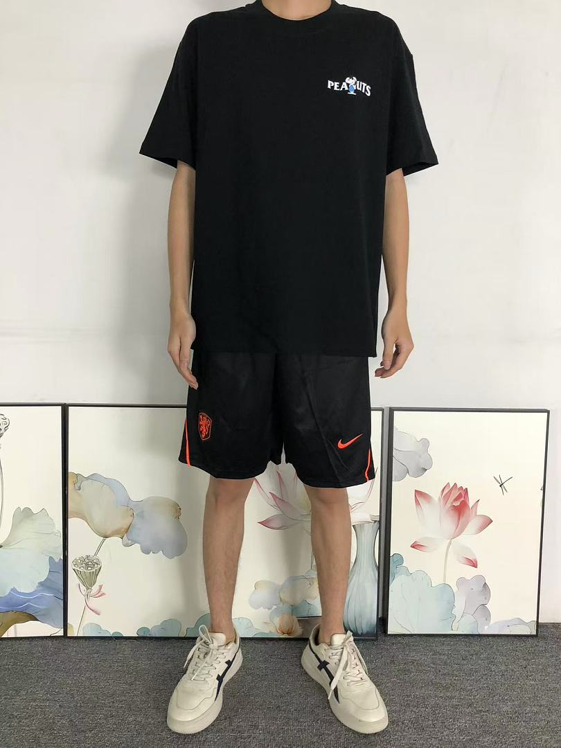 Christian Louboutin 88 ANTI SOCIAL CLUB T-SHIRT 3206212302 (Im 170Cm 60Kg I Wear Size M In The Phot) - Image 3