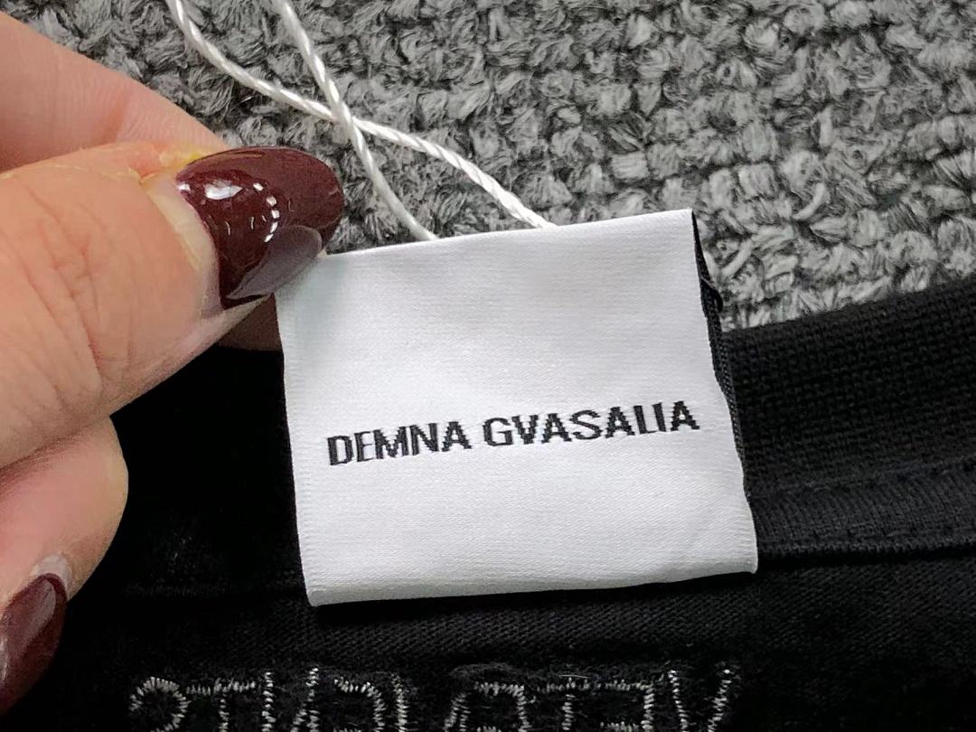 Vetements 88 VETEMENTS T-SHIRT 482307145 (Im 170Cm 60Kg I Wear Size S In The Phot) - Image 19
