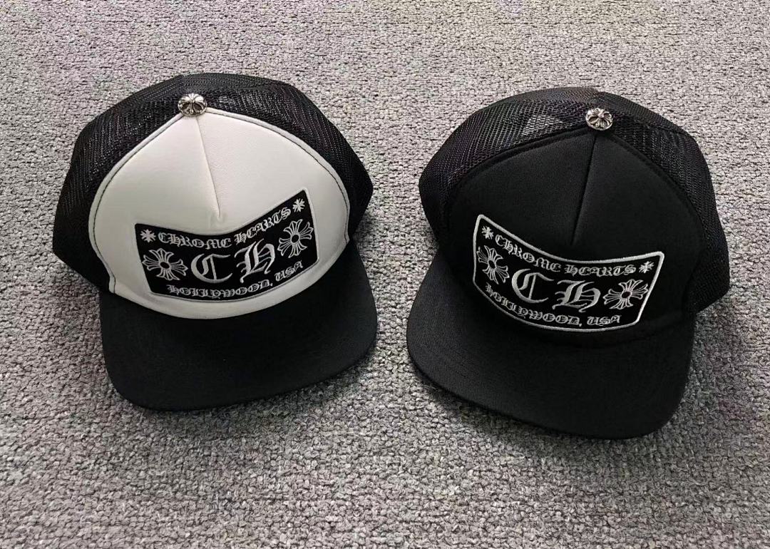 Comme des Garcons 78 C⭐⭐OME HE⭐⭐TS - Image 2