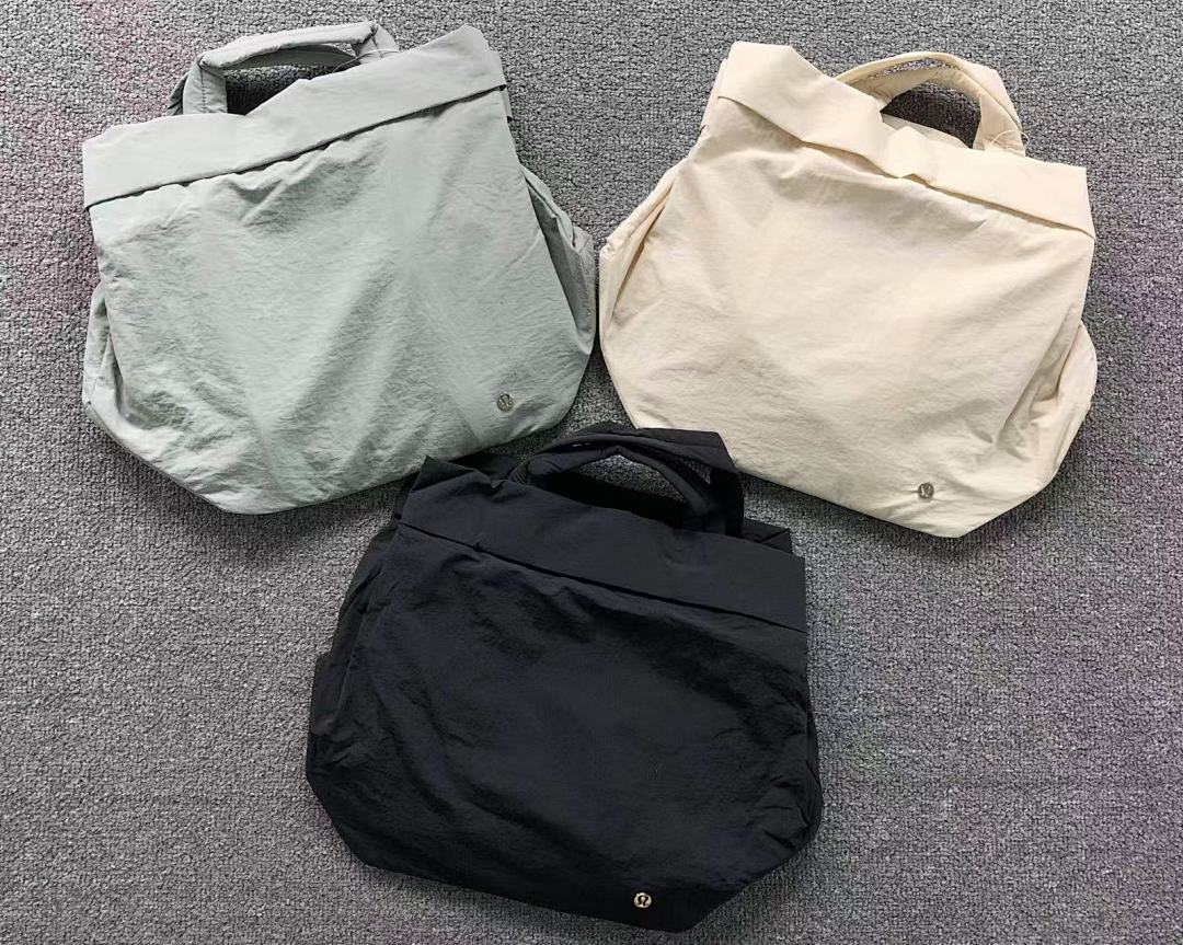 On Running 218 LULULEMON BAG 4106031577 (Long 45CM* Wide 25CM* High 39CM) - Image 2
