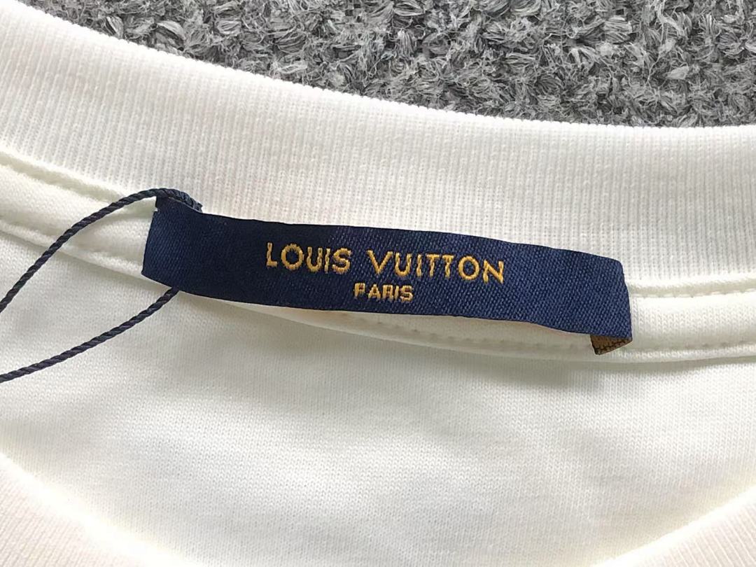 Louis Vuitton 125 L⭐ T-SHIRT 3111030321 (Im 170Cm 60Kg I Wear Size S In The Phot) - Image 12