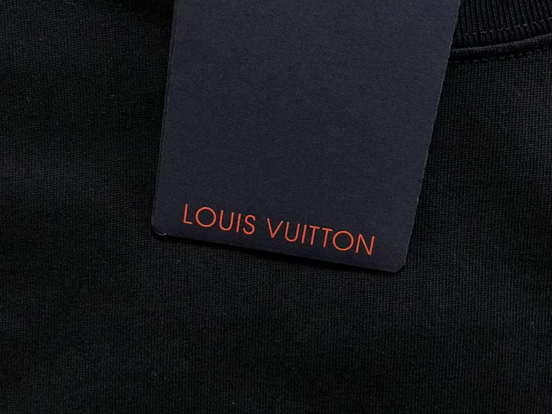 Louis Vuitton 118 L⭐ T-SHIRT 124706104 (Im 170Cm 60Kg I Wear Size S In The Phot) - Image 22