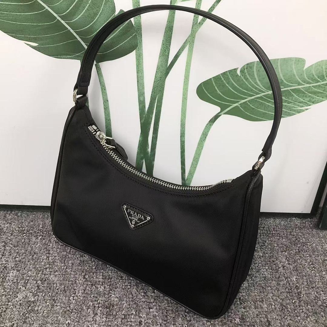 Prada 208 P⭐A⭐A BAG 411110675 (Long 22CM* Wide 6CM* High 15CM)