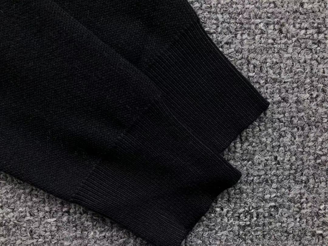 Louis Vuitton 138 L⭐ - Image 9