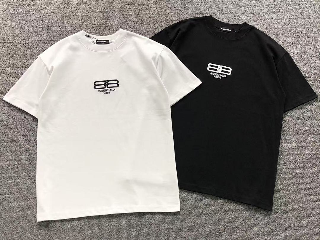 Balenciaga 108 B⭐L⭐⭐⭐IA⭐A T-SHIRT 2162302125 (Im 170Cm 60Kg I Wear Size XL In The Phot) - Image 5