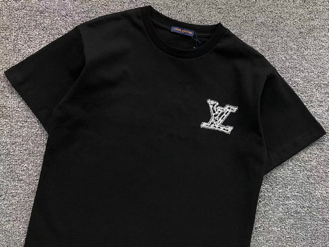 Louis Vuitton 118 L⭐ T-SHIRT 41062613126 (Im 170Cm 60Kg I Wear Size XS In The Phot) - Image 18