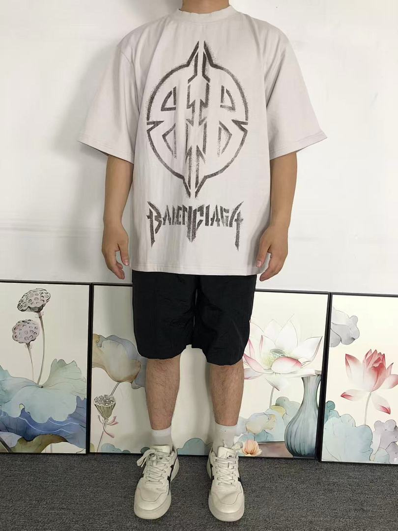 Balenciaga 135 B⭐L⭐⭐⭐IA⭐A T-SHIRT 42041309163 (Im 170Cm 60Kg I Wear Size XS In The Phot) - Image 3