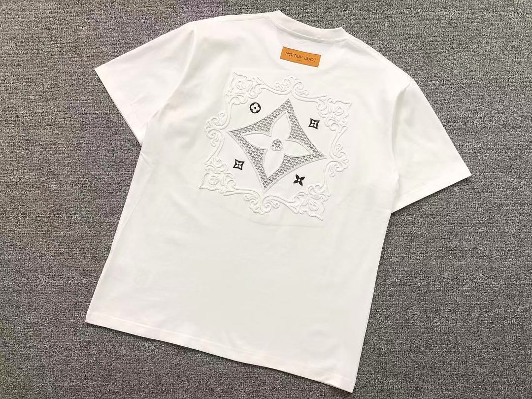 Louis Vuitton 118 L⭐ T-SHIRT 3207300220 (Im 170Cm 60Kg I Wear Size L In The Phot) - Image 8