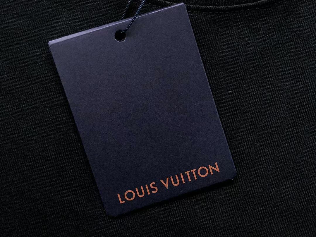 Louis Vuitton 125 L⭐ T-SHIRT 126270460 (Im 170Cm 60Kg I Wear Size XL In The Phot) - Image 16