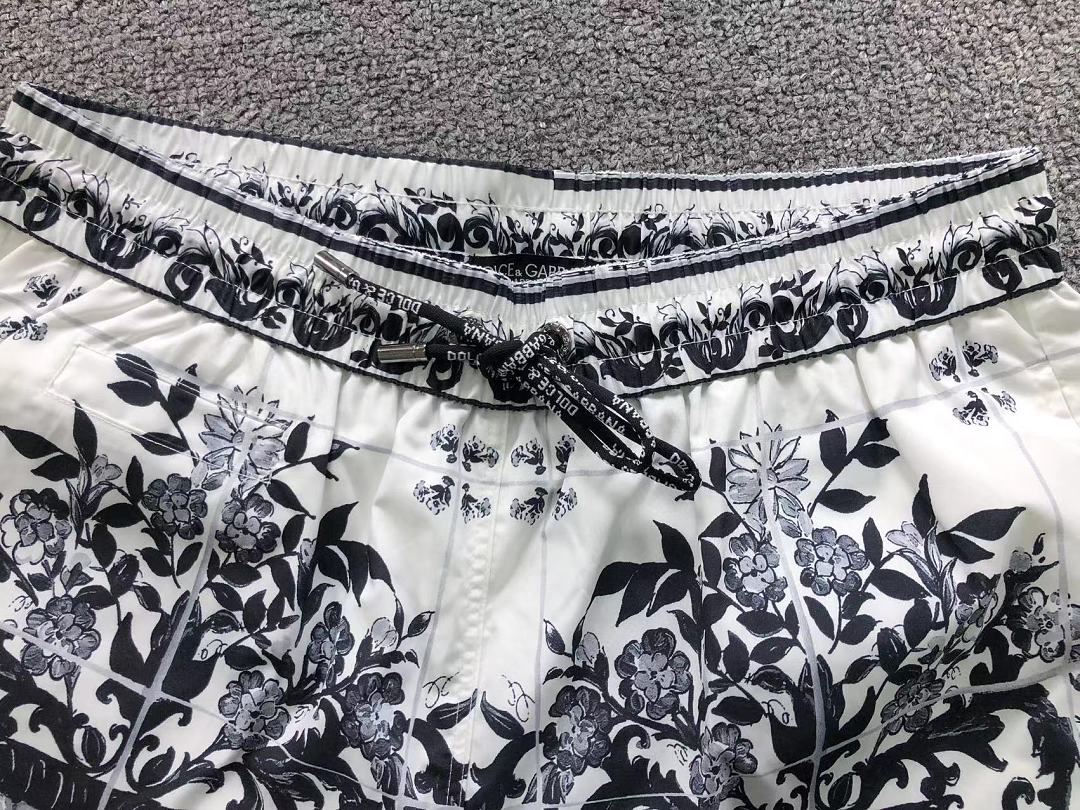 Dolce & Gabbana 165 D⭐LC⭐ GA⭐⭐A⭐A SHORTS 22043003125 (Im 170Cm 60Kg I Wear Size L In The Phot) - Image 16