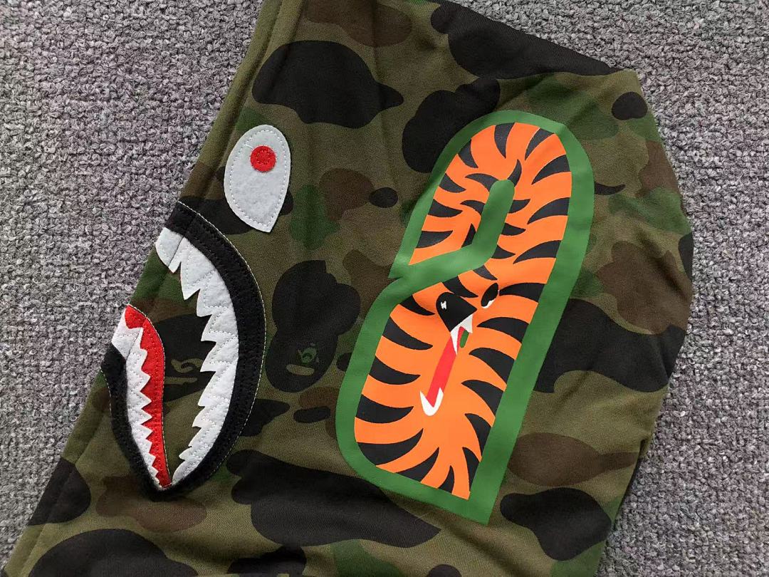 Bape 238 BAPE HOODIE 4111080677 (Im 170Cm 60Kg I Wear Size L In The Phot) - Image 92